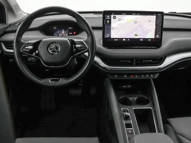 Skoda Enyaq 50 150pk Selection · Camera · Apple/Android Car Play · Cruise Control · Sfeerverlichting...