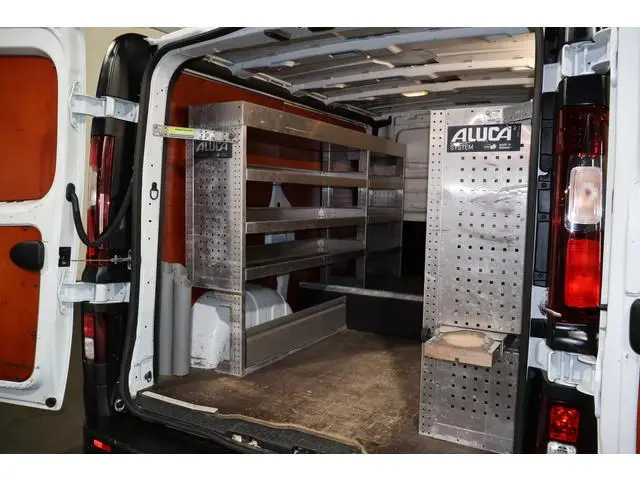 Renault Trafic 1.6 dCi Airco Inrichting Imperiaal Sidebars