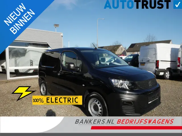 Peugeot e-Partner Premium 50 kWh, 136KW, L1, Airco, Accu 100% 2 x Schuifdeur, Auto verkeerd in nieuw...