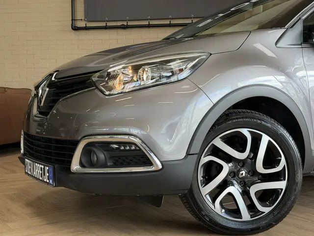 Renault Captur 0.9 TCe Dynamique R-Link Navi | 17" | Camera | Keyless | Stoelverwarming | 100% Onder...