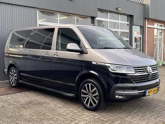 Volkswagen Transporter T6.1 2.0 TDI L2H1 200 pk DC 4 Motion Highline Bulli 2x elektrische schuifdeur...