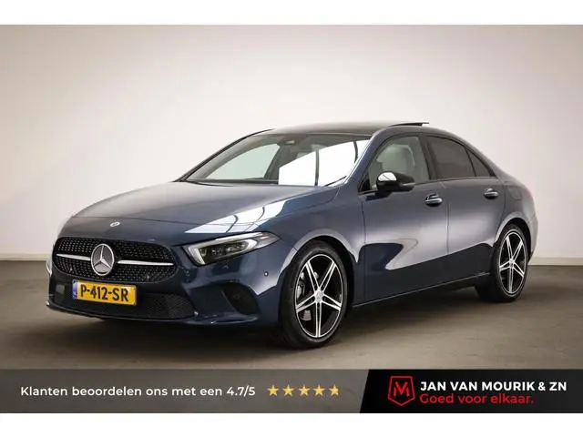 Mercedes-Benz A-klasse 200 Luxury Line | PREMIUM PACK | PANORAMADAK | MATRIX LED |  LEDER | APPLE |...
