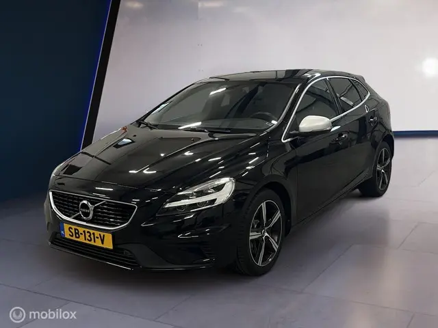 Volvo V40 2.0 T4 R-Design ✓Pano✓AfTrek✓Leer✓STverw✓LED✓orgNL