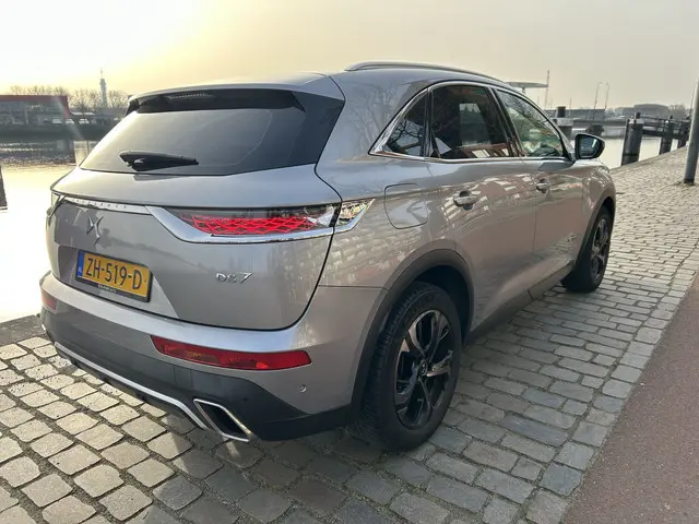 DS 7 Crossback 1.6 PureTech So Chic leer panodak automaat applecarplay