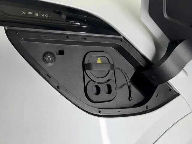 XPENG G6