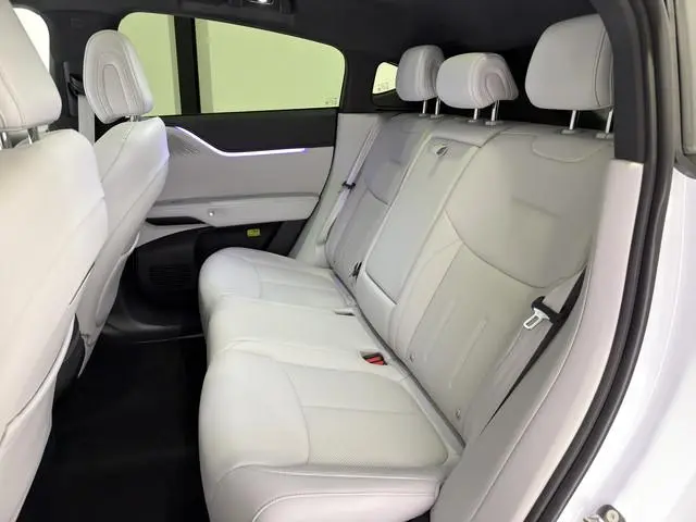 XPENG G6