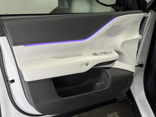 XPENG G6
