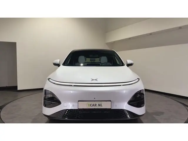 XPENG G6