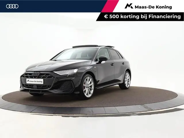 Audi A3 Sportback 45 TFSIe 272pk S-tronic S edition Competition · Panoramadak · Camera · SONOS · Hea...