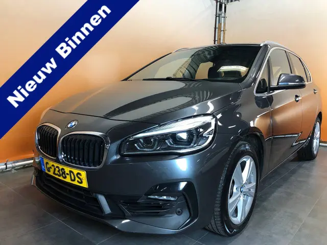 BMW 2-serie Active Tourer 218i High Executive Edition sportint | leer | pano | stoelverw | navi | ca...