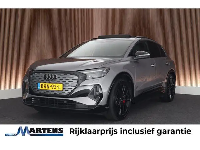 Audi Q4 e-tron 40 204pk Launch edition S Competition 77 kWh Panoramadak Trekhaak Leder ACC Sonos HUD...