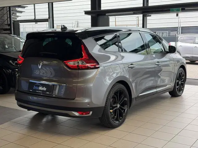Renault Grand Scénic