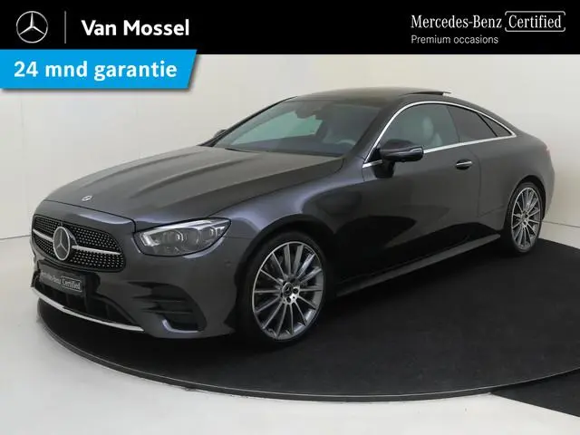 Mercedes-Benz E-klasse Coupé 450 4MATIC AMG Line / Premium Plus/ AIRMATIC/ 20 inch/ Burmester/ Memor...