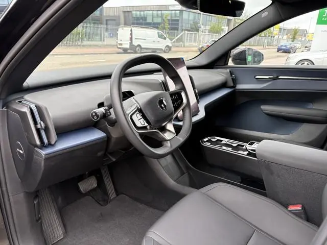 Volvo EX30