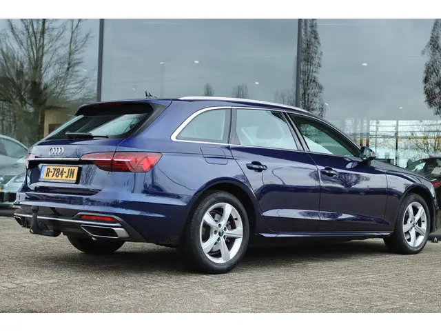 AUDI A4 AVANT 35 TFSI ADVANCED EDITION | TREKHAAK WEGKLAPBAAR | CARPLAY | VIRT. COCKPIT | NAVI | CRU...