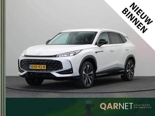 MG MG HS PHEV 1.5 Luxury | Elektrische Verstelbare Stoelen | Stoelverwarming | Apple Carplay & Andro...