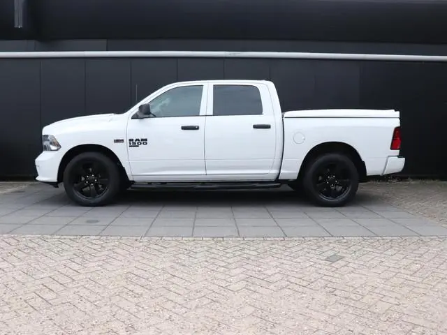 Dodge Ram 1500 classic | TREKHAAK | CRUISE | NAVI | PDC |