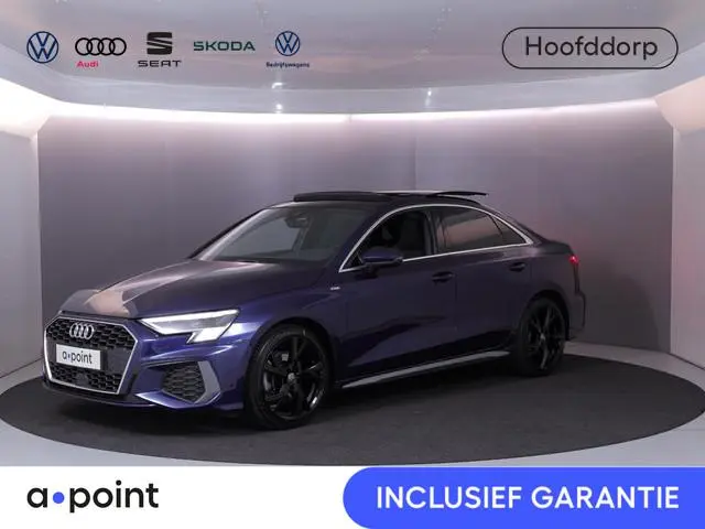 Audi A3 Limousine 35 TFSI S edition 150 pk S-tronic | Navigatie | Panoramadak | Parkeersensoren (Par...