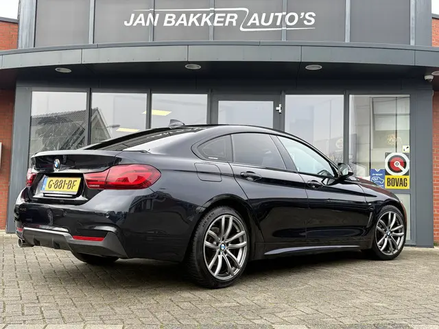 BMW 4-serie Gran Coupé 418i Executive Edition ✅ M Sport ✅ CarPlay ✅ Carbonzwart ✅ Automaat