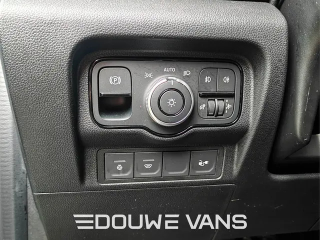 Mercedes-Benz eCitan