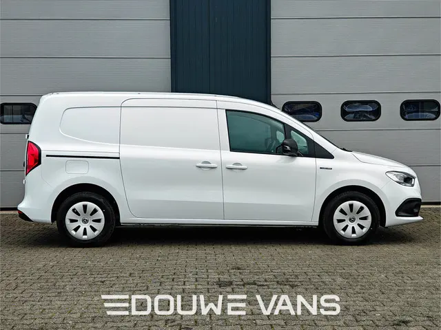 Mercedes-Benz eCitan L2 Automaat MBUX Airco Extra Lang Navigatie 280km WLTP Fabrieksgarantie