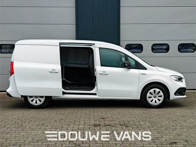 Mercedes-Benz eCitan L2 Automaat MBUX Airco Extra Lang Navigatie 280km WLTP Fabrieksgarantie