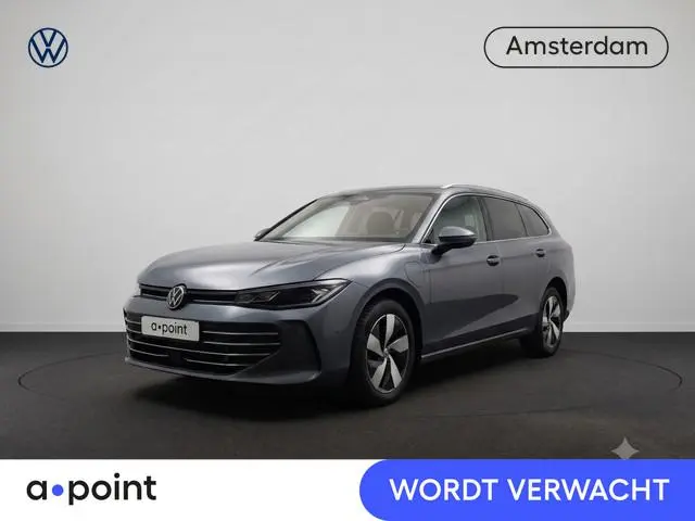 Volkswagen Passat Variant 1.5 eHybrid Business 204 pk Automaat (DSG) | Navigatie | Trekhaak (wegklap...