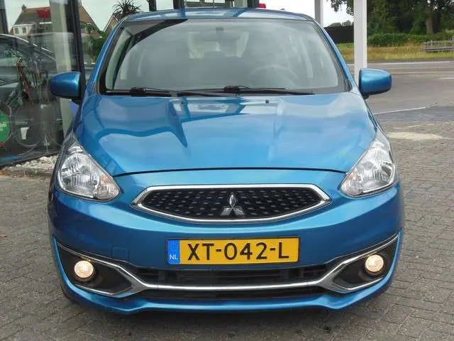 Mitsubishi Space Star 1.0 Cool+ Staat in De Krim