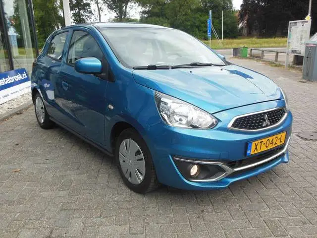 Mitsubishi Space Star 1.0 Cool+ Staat in De Krim