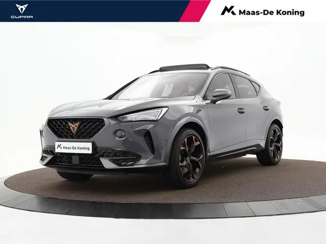 CUPRA Formentor 1.4 TSI e-Hybrid 245pk VZ Performance Limited · Panoramadak · Trekhaak · Leder · Cam...