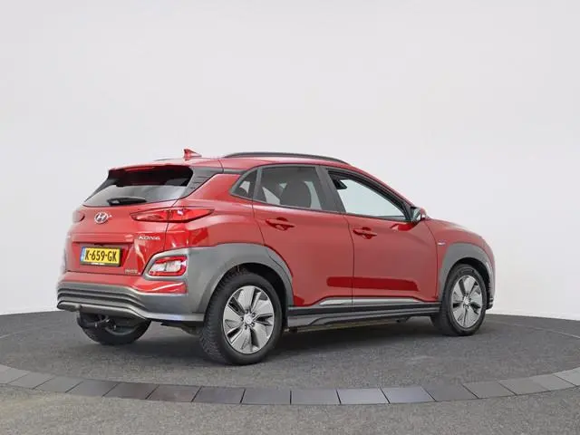 Hyundai Kona EV Premium 64 kWh | Trekhaak fietsendrager