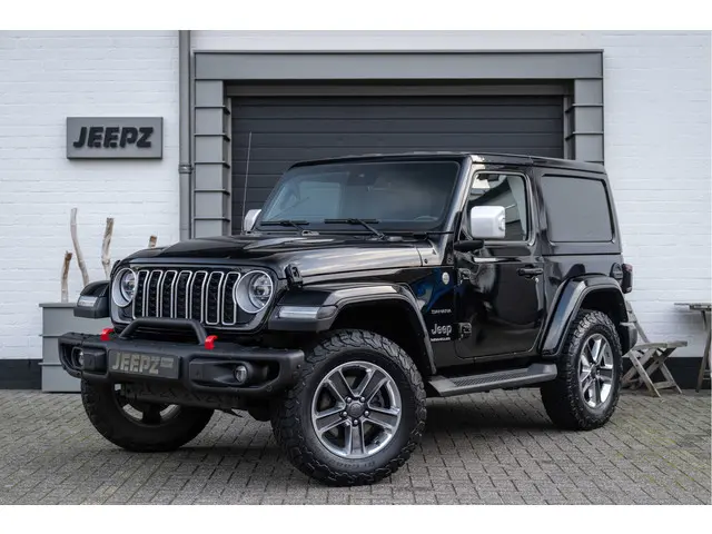Jeep Wrangler Unlimited 2.0T Sahara 3 Drs  - Ofd Bumper - Jeepz Edition