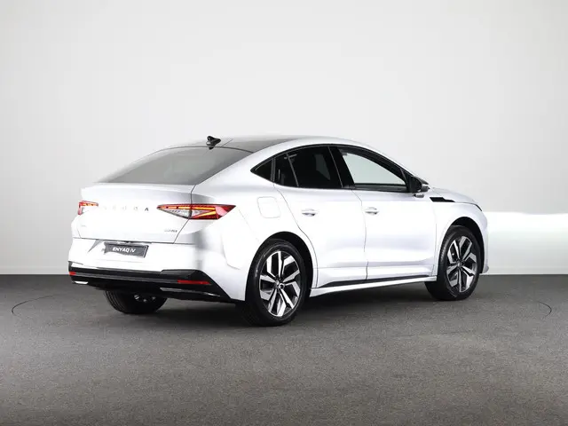 Škoda Enyaq Coupe 60 Sportline 204 pk | 436 km range (WLTP) | Blind Spot | Panoramadak |