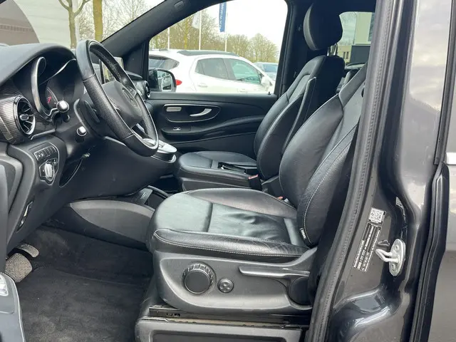 Mercedes-Benz EQV