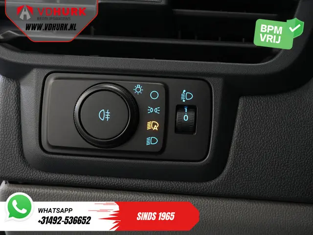 Ford E-Transit Custom