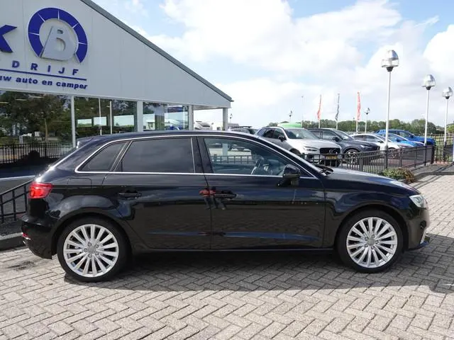 Audi A3 Sportback 1.0 TFSI AUTOM. Sport Edition VOL LEER | NAVI | ECC | CRUISE | STOELVERW.