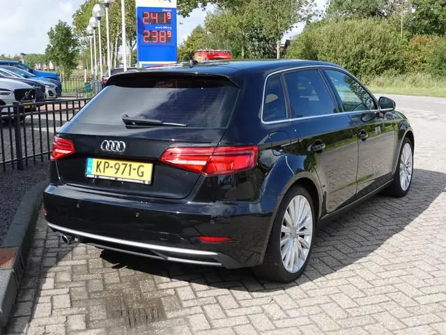 Audi A3 Sportback 1.0 TFSI AUTOM. Sport Edition VOL LEER | NAVI | ECC | CRUISE | STOELVERW.