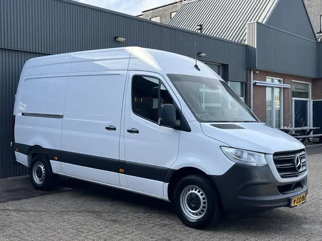 Mercedes-Benz Sprinter 314 2.2 CDI L2H2 Kastinrichting Airco Cruise controle Stuurwielbediening Trek...