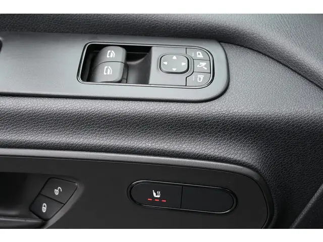 Mercedes-Benz eSprinter