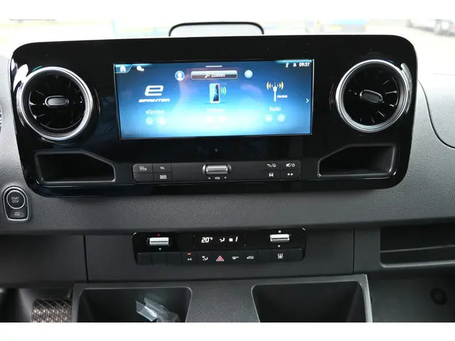 Mercedes-Benz eSprinter