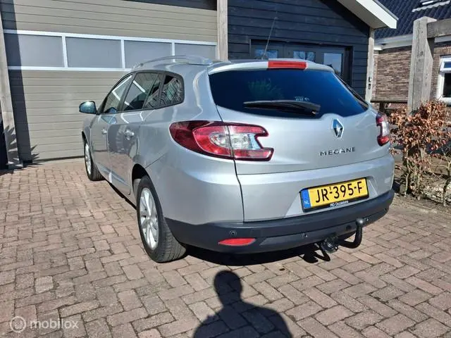 Renault Megane Estate 1.2 TCe Limited | Navigatie | Trekhaak