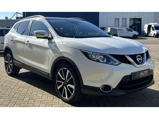 Nissan Qashqai 1.2 Tekna 116PK | 1e Eigenaar | NL AUTO | NAP | Onderhoudshistorie | 360 Camera | PAN...