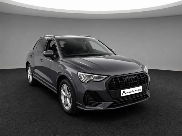 Audi Q3 45 TFSIe 245pk S edition · Trekhaak Wegklapbaar · 360 Camera · Lederen Bekleding · Adaptive...