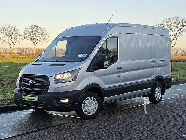 FORD TRANSIT 2.0 l2h2 navi nieuw!