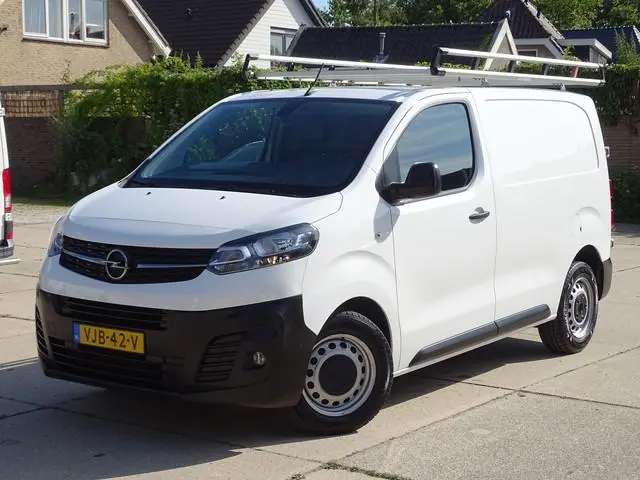 Opel Vivaro 2.0 CDTI L1H1 Imperiaal + Trekhaak