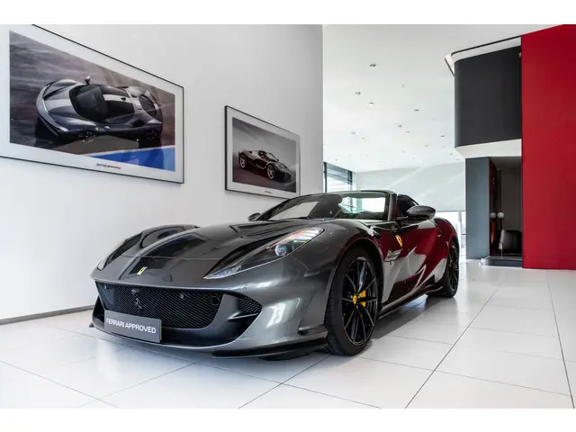 Ferrari 812 GTS