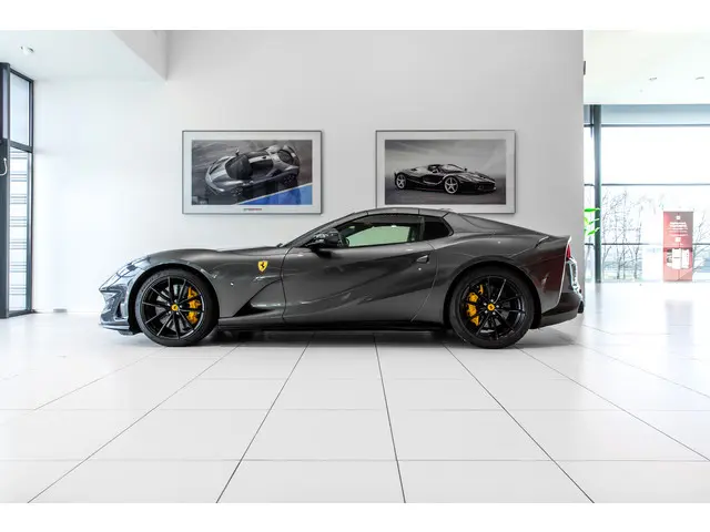 Ferrari 812 GTS ~Ferrari Munsterhuis~