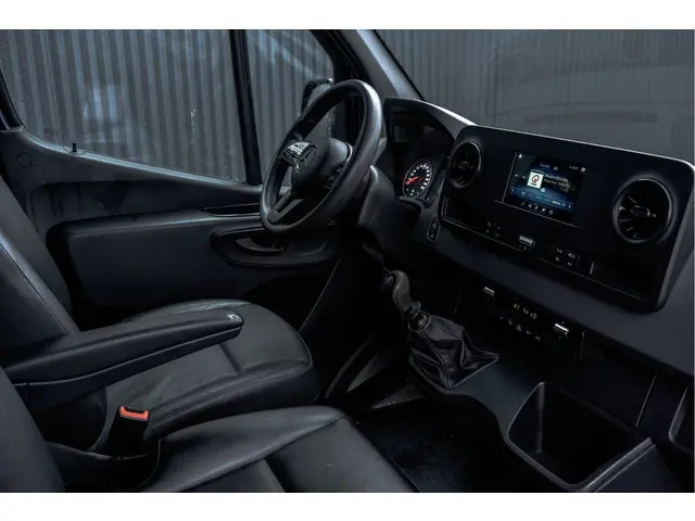Mercedes-Benz Sprinter 316CDI L2H1 | 164 PK | M-bux | Trekgewicht 3.5T  Camera | Automaat | Airco |...