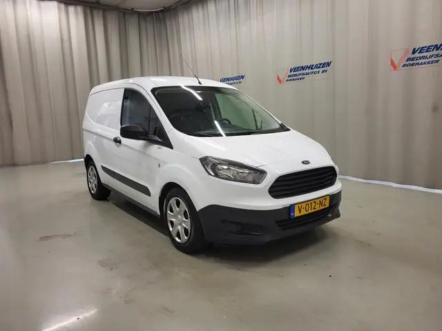 Ford Transit Courier