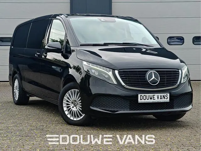 Mercedes-Benz EQV 300 L3 Rolstoelbus MBUX Navigatie